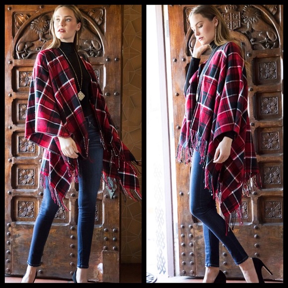CLEARANCE-FIRM‼️Wrap Me Up Ruana-Red/Black Plaid - Picture 3 of 5